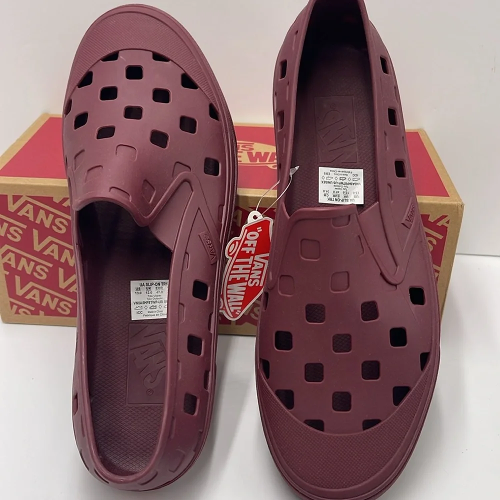 Vans Men’s Slip-On Trk
Tawny Port
VN0A5HF8TWP
Sneakers - Picture 12 of 16